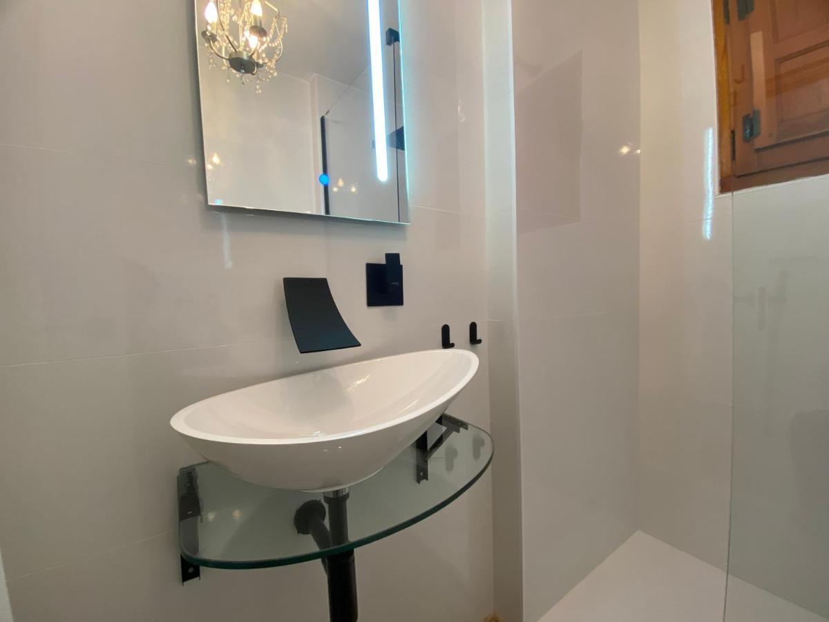 El Patio De San Pablo - Apartamento De Lujo En El Centro Con Parking Gratis Salamanca Esterno foto